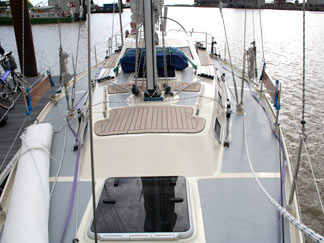 38 ft. Family Cruiser